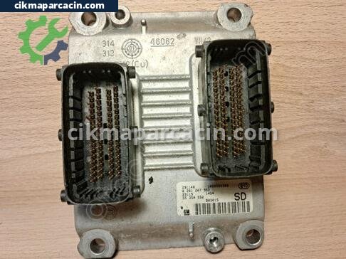 Opel Corsa Motor Beyni çıkma parça