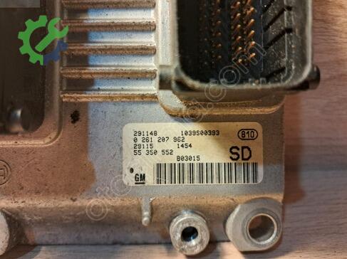 Opel Corsa Motor Beyni 1039S00393 çıkma parça