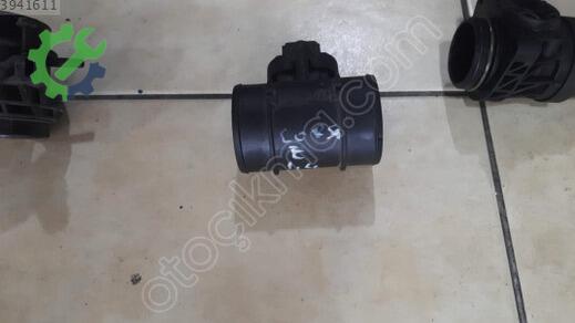 Opel Corsa Hava Filtresi çıkma parça