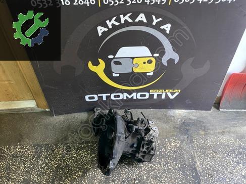 Opel Corsa Şanzıman Komple çıkma parça