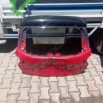 Opel Corsa arka bagaj kapağı 2017 2024 arası