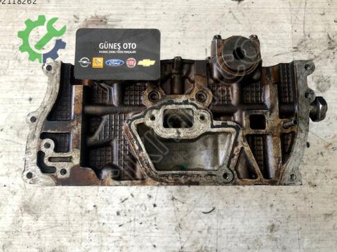 Opel Corsa Silindir Kapağı 55355430 çıkma parça