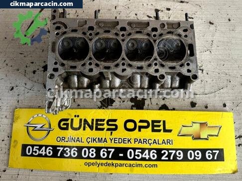 Opel Corsa Silindir Kapağı çıkma parça