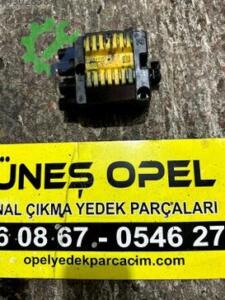 Opel Corsa Ateşleme Bobini Çıkma