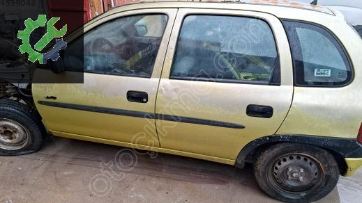 Opel Corsa Sol Ön Kapı çıkma parça