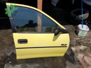 Opel Corsa B Sağ Ön Kapı Hatasız Orjinal Çıkma