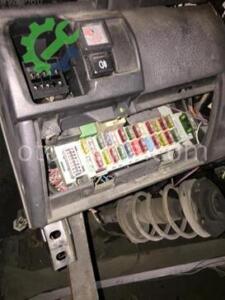 Opel Corsa B Sigorta Kutusu Araç İçi hatasız orjinal çıkma