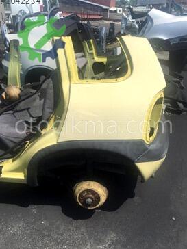 Opel Corsa Sol Arka Çamurluk çıkma parça