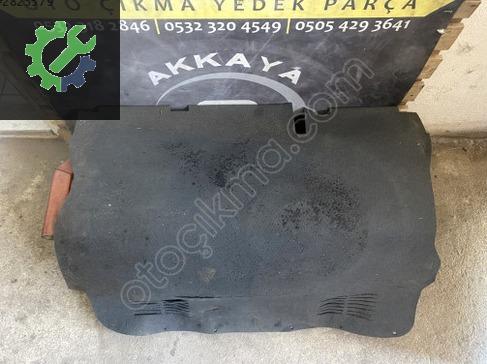 Opel Corsa Bagaj Halısı çıkma parça