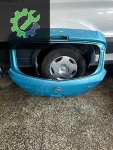 Opel corsa bagaj kapağı
