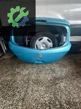Opel Corsa Bagaj Kapağı çıkma parça