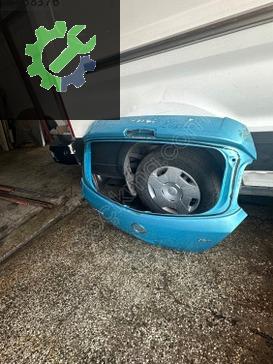 Opel Corsa Bagaj Kapağı çıkma parça
