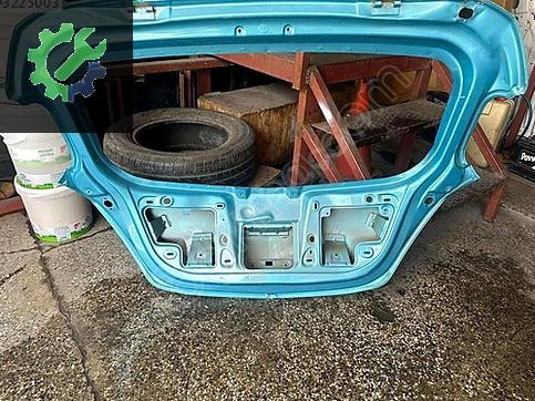 Opel Corsa Bagaj Kapağı çıkma parça