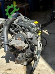 Opel Corsa 2023 - 2023 Çıkma Motor Komple Z10XEP
