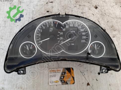 Opel Corsa Gösterge 09166814 çıkma parça