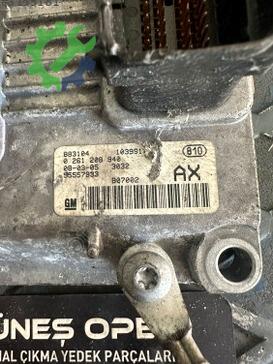 Opel Corsa Motor Beyni 55557933 çıkma parça