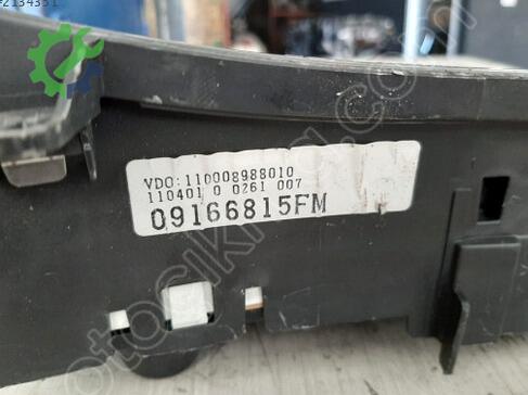 Opel Corsa Gösterge 09166814 çıkma parça
