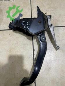 Çıkma Pedal — Opel Corsa (3. Adet)