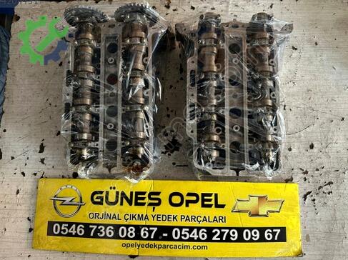 Opel Corsa Silindir Kapağı 90400234 çıkma parça