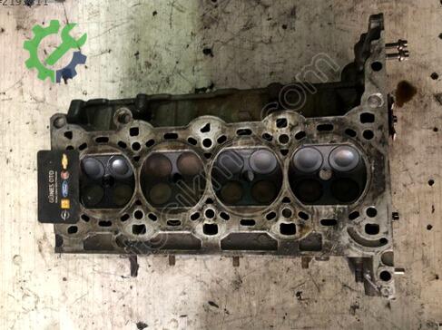 Opel Corsa Silindir Kapağı çıkma parça
