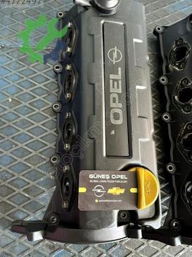 Opel Corsa Külbütör Kapağı çıkma parça