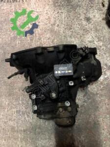 Opel Corsa Şanzıman Komple F13W355 Çıkma