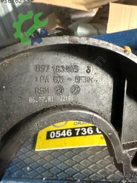 Opel Corsa Külbütör Kapağı 897183005 çıkma parça