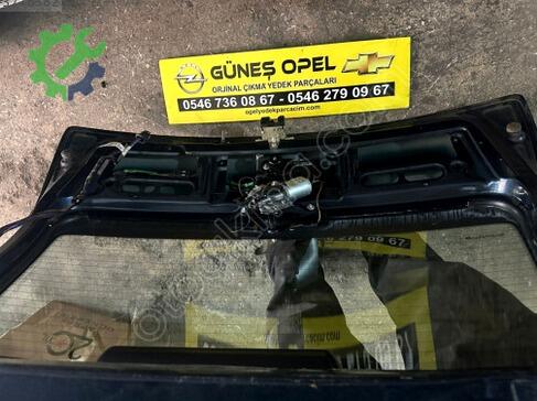 Opel Corsa Silecek Motoru 09132802 çıkma parça
