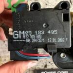 Çıkma Opel Corsa Merkezi Kilit Motoru 09183495