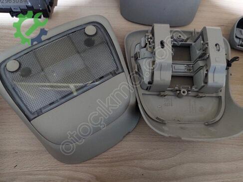 Opel Corsa Tavan Lambası çıkma parça