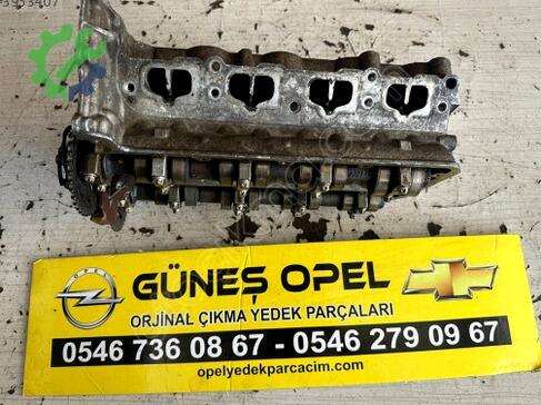 Opel Corsa Silindir Kapağı 55351328 çıkma parça