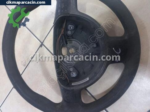 Opel Corsa Direksiyon Simidi çıkma parça