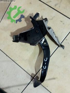 Opel Corsa Pedal çıkma parça