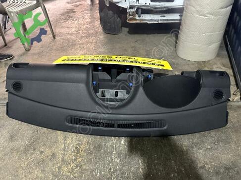 Opel Corsa Torpido çıkma parça