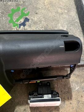 Opel Corsa Torpido çıkma parça