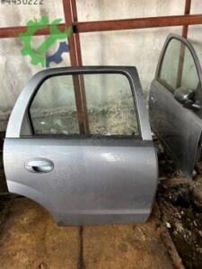 Opel Corsa C sağ arka kapı orijinal temiz