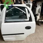 Opel Corsa c sol arka kapı