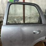 Opel corsa c sol arka kapı orijinal
