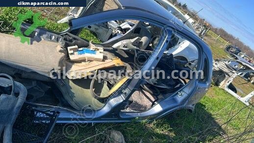 Opel Corsa Sol Marşpiyel Sacı çıkma parça