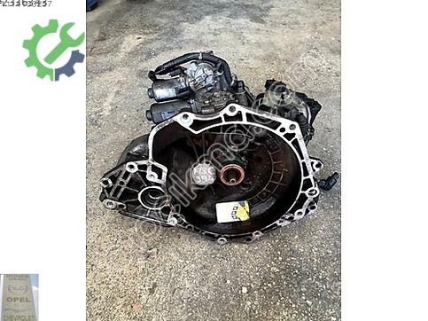 Opel Corsa Beyin çıkma parça