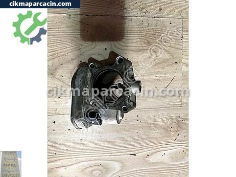 Opel Astra Gaz Kelebeği çıkma parça