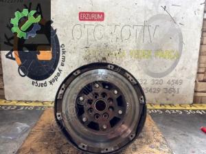 OPEL CORSA COMBO C-D/ASTRA H-J/MERİVA 1.3 CDTI Oynar VOLANT