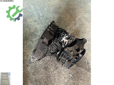 Opel Corsa Şanzıman Komple çıkma parça