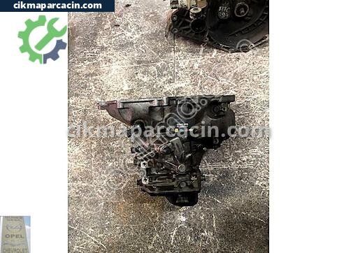 Opel Corsa Şanzıman çıkma parça