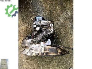 Çıkma Opel Corsa Şanzıman Komple F17W429