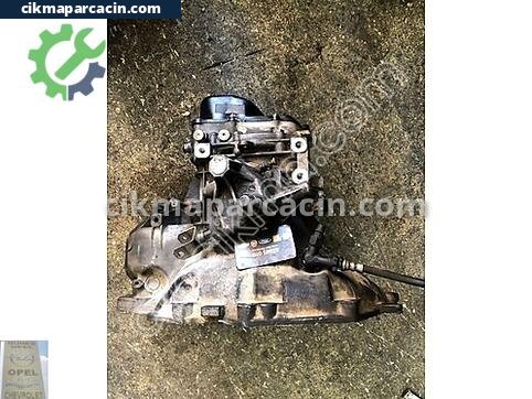 Opel Corsa Şanzıman Komple çıkma parça