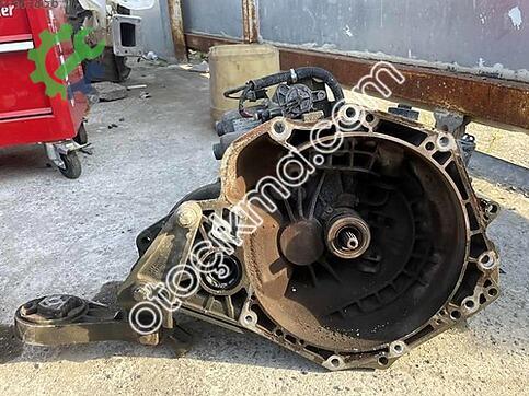 Opel Corsa Otomatik Şanzıman çıkma parça