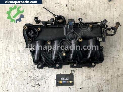 Opel Corsa Emme Manifoldu çıkma parça