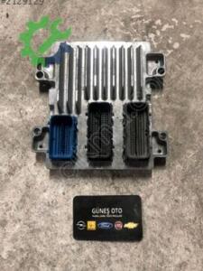 Çıkma Opel Corsa Motor Beyni 12670942