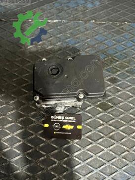 Opel Corsa ABS Beyni 13282282 çıkma parça